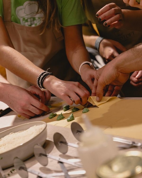 Découvrez le team building culinaire : cuisinez et rassemblez !